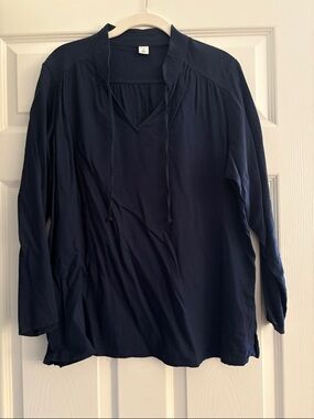 Old Navy Navy V-Neck Tunic with Tie Detail